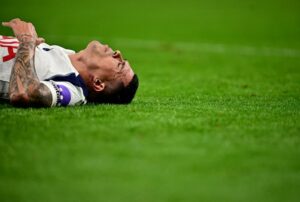 tottenham va nguy co xuong hang
